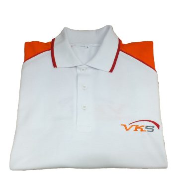 Polohemd mit Firmenlogo